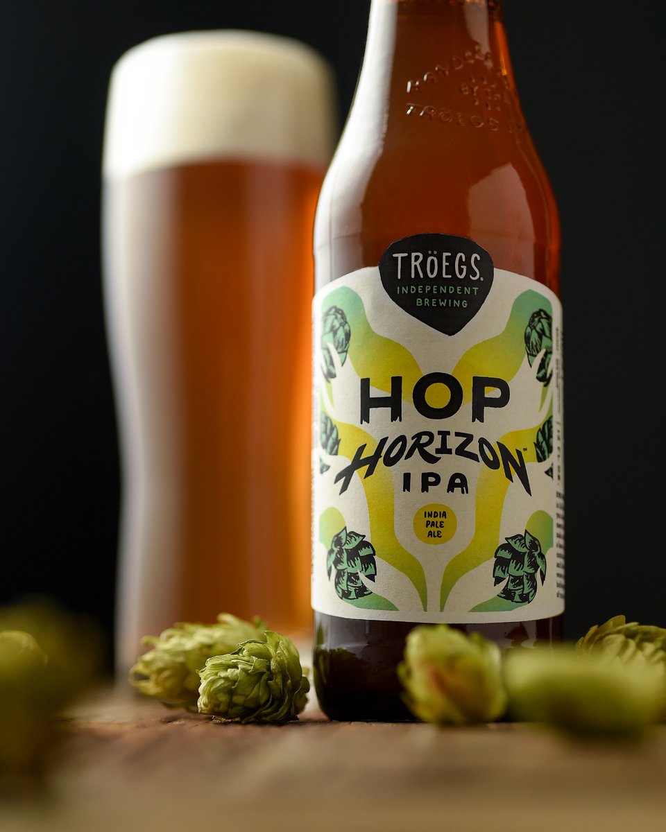 TroegsBeer's tweet photo. We taste: juicy citrus, bubblegum and a pop of tropical fruit. Find our new spring seasonal Hop Horizon IPA near you at https://t.co/JFWBOgLKF1. #HopHorizon #Troegs #HopCycle #PAbeer #IPA https://t.co/6bpedUpa4k