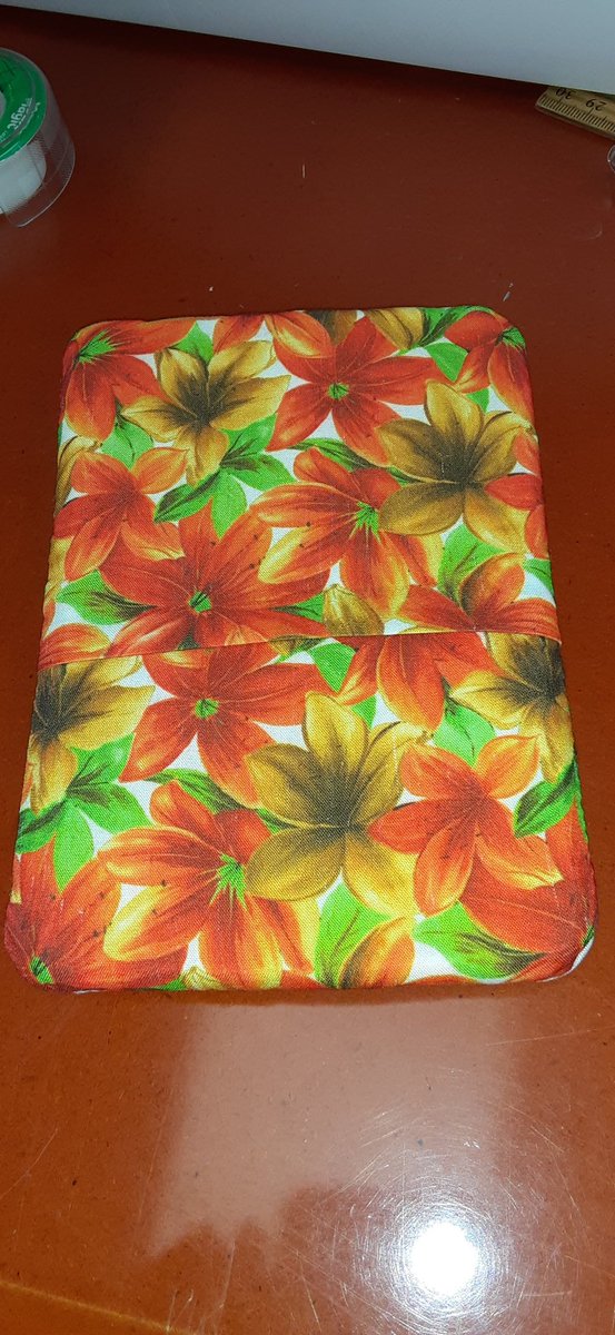 CCAVWeLab's tweet image. The first eLab mug rug! Design coded with Turtlestitch and embroidered on a Brother Machine. 

@VWeLabs @Chattajill @turtlestitch