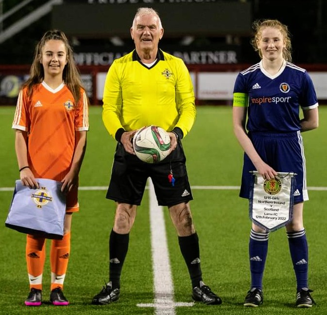 teamw19's tweet photo. Feeling proud and privileged to have two former District Team players captaining their national teams this week.
Congratulations @jbeattie91 @GSFAfootball and Kate @HamiltonPrimary @sschoolsfa
I wonder if you'll play together one day?
⚽⚽😁⚽😁⚽😁⚽😁⚽😁⚽😁⚽ https://t.co/YhWNevTKwK