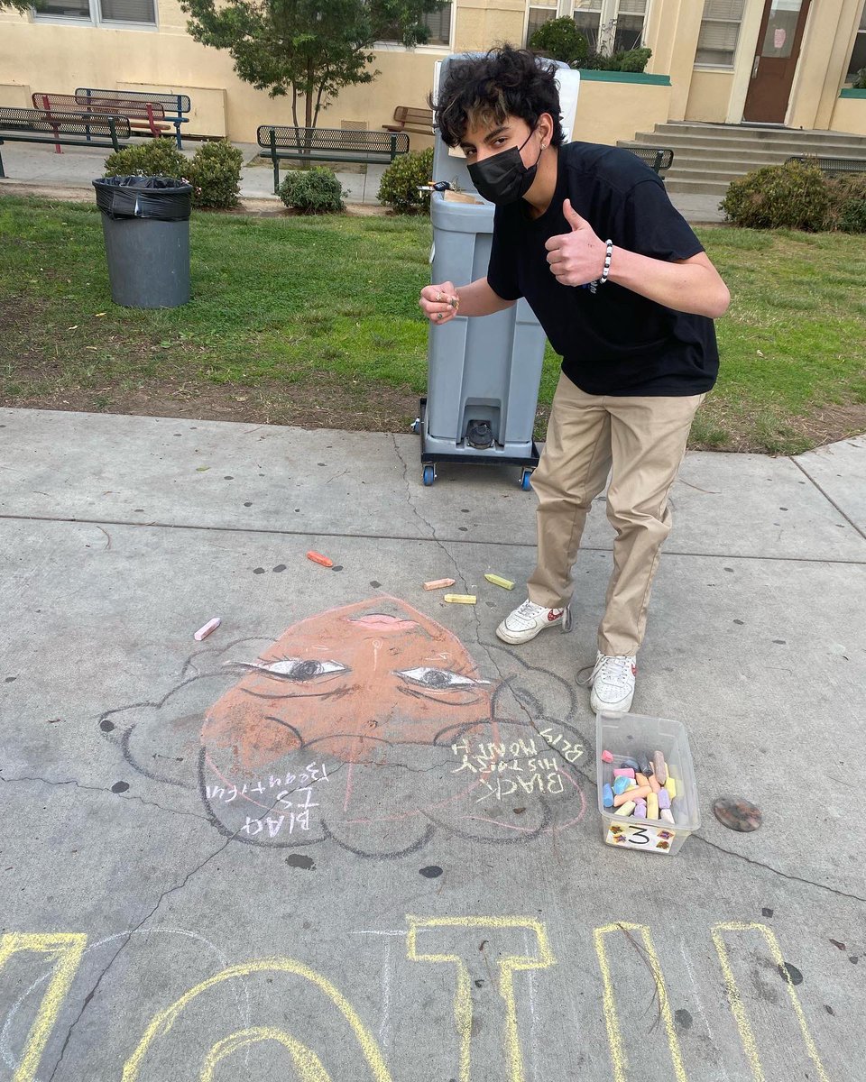 WmsWolveslb's tweet photo. Huge shout out to Ian, Ms. Hua, and Mr. Richard for decorating our quad in celebration of Black History Month!! https://t.co/xpnZ9Iixql