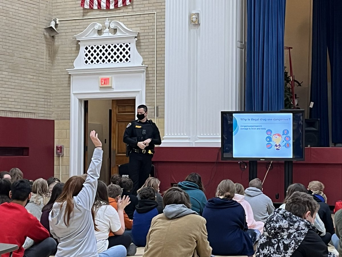 WyomingCSD's tweet photo. Thank you to Deputy West from the Wyoming County Sheriff’s office for spending time with our kids today. #Wyomingproud https://t.co/7kvagQ8FVu