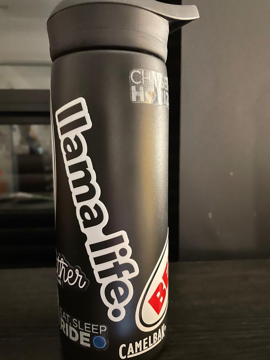 Marie Ng 🦙 tweet media