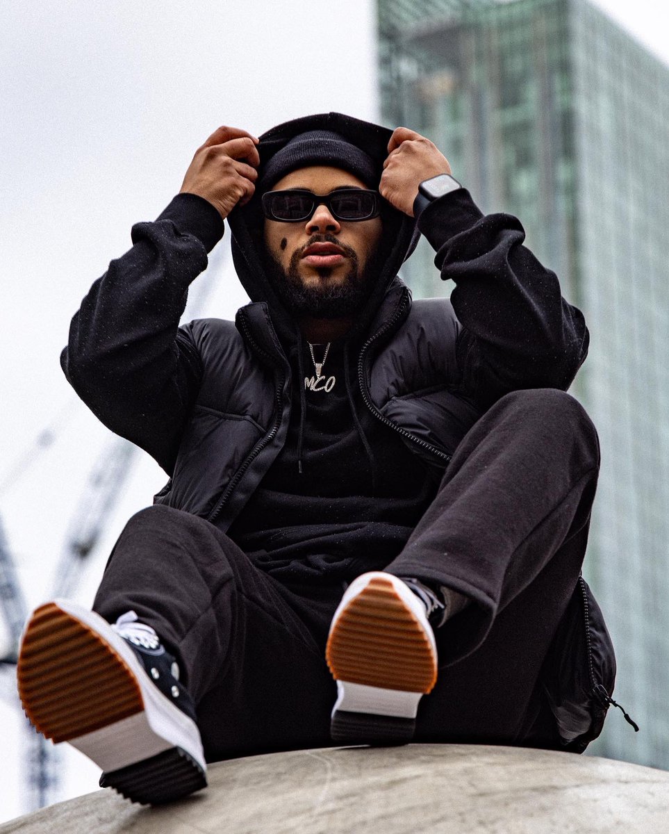 theonlyhidalgo's tweet image. Hey there⚫️