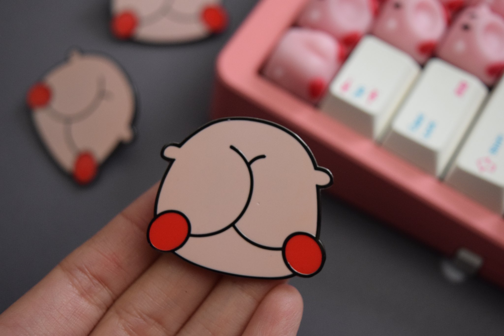 tiny 🍑 keycap maker on X: ok im not a weeb but i just wanted to try out this cool anime icon creator (by @utoooooxs) you can do it yourself here (and