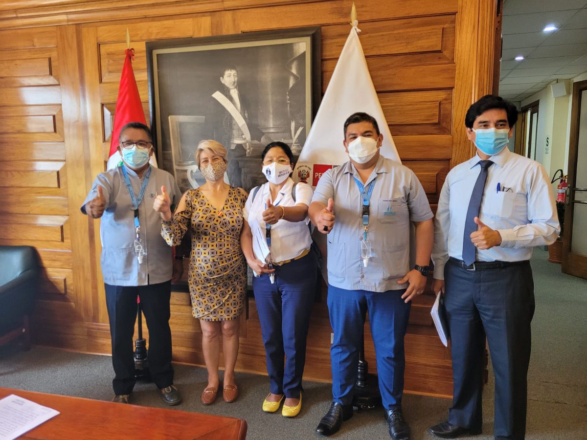SinatemssPeru's tweet photo. Nuestro agradecimiento a las congresistas @chabelitacongre y @MariaAguerogut1 quienes hacen respetar el estado de derecho y exigen el cumplimiento de la Ley 28457, Ley del Tecnólogo Médico. #UnidadOrganicaTecnologiaMedica AHORA!!! @BetssyChavez @anibaltorresv @PedroCastilloTe https://t.co/twNqEF8ELa