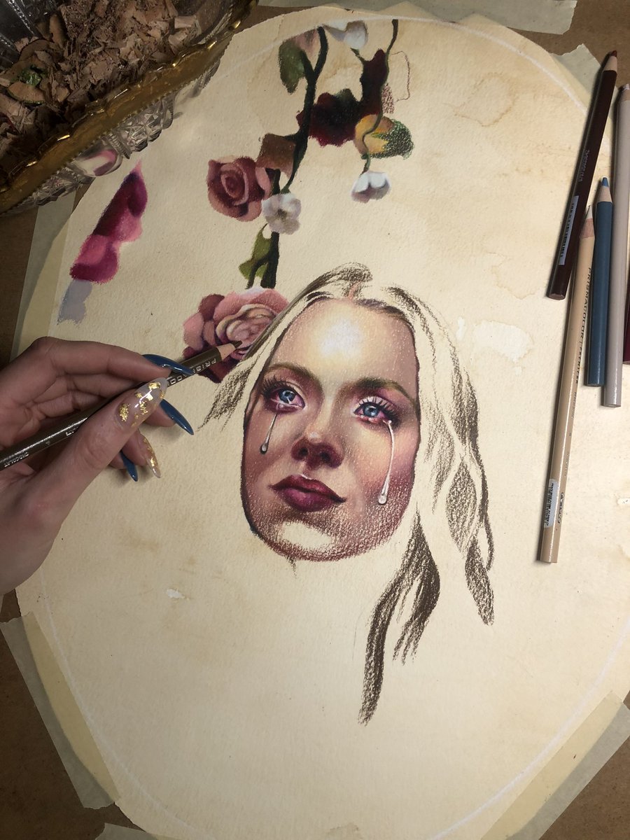 Cassie drawing in the works
#Euphoria #cassiehoward #art #portrait #sydneysweeney <a href="/sydney_sweeney/">Sydney Sweeney</a>