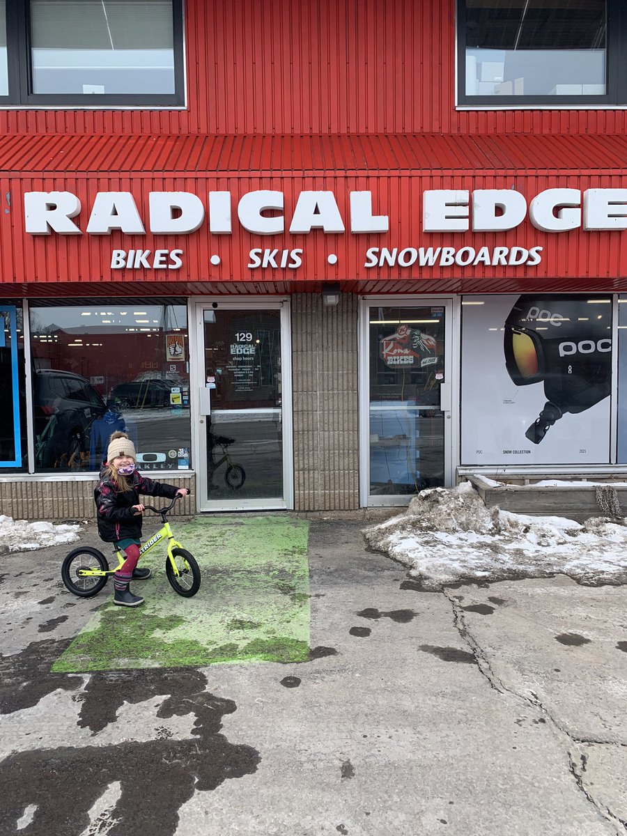 jcrossland15's tweet image. We don’t talk about Bruno but can we talk about these sweet bikes that arrived in @ASD_West today. Thanks to @RadEdge for the awesome service. Can’t wait to get these 24 bikes in some of our schools. @AllKidsBike