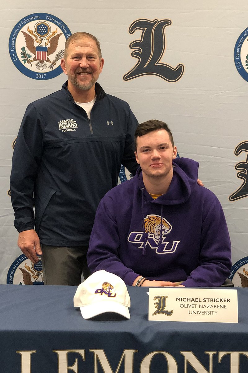 Congrats to @lemont_football's Michael Stricker (@mikestricker04) on his commitment to play at Olivet Nazarene (@ONAZFootball). Read more --> lhs210.net/about-us/news-… #WeAreLemont #GoldStandard