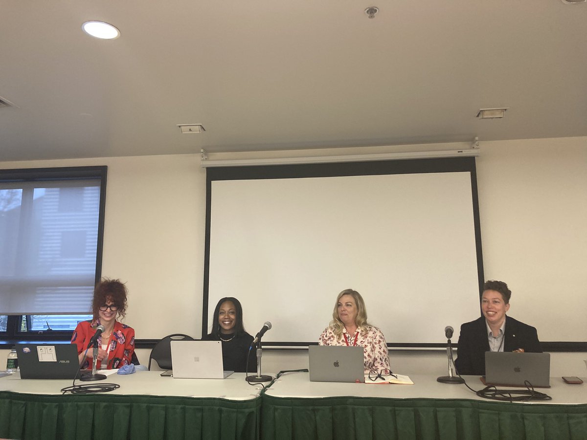 An entire panel of <a href="/NTENorg/">NTEN</a> Digital Inclusion Fellows and the fabulous @yvettescorse. So proud of these emerging leaders and all the incredible work they’ve been doing and will continue to do. Grateful also to our sponsors <a href="/googlefiber/">GFiber</a> and <a href="/digitunity/">Digitunity</a> #netinclusion2022