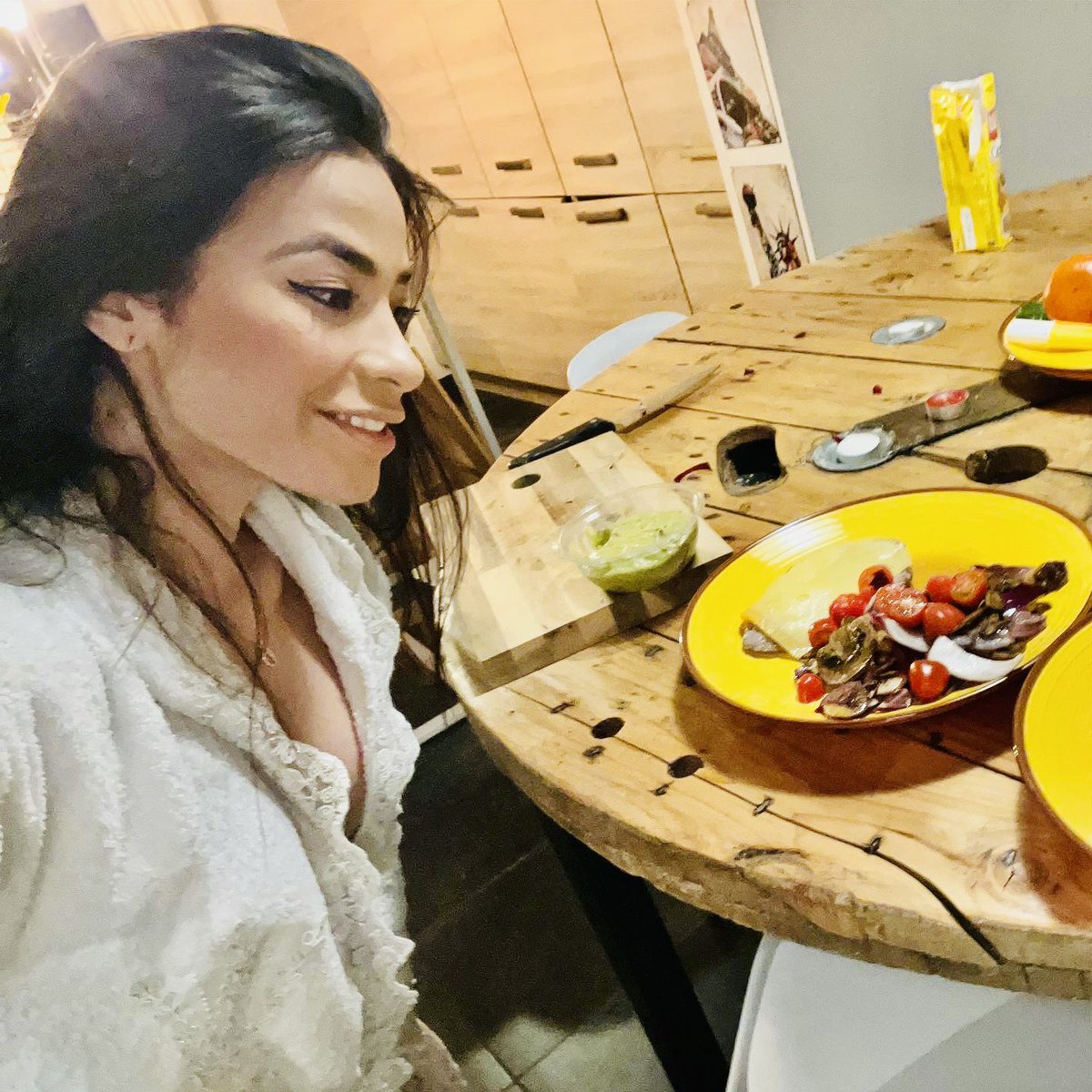 beesosapp's tweet photo. #CarneGratinada 😽🍸 “A tal carne, tal corte.” 🥩🐝☺️ #Beesos #ComidaCasera #VolamosPorAlimentarte 🐝 #BeesosFood https://t.co/Z77AGATCFM