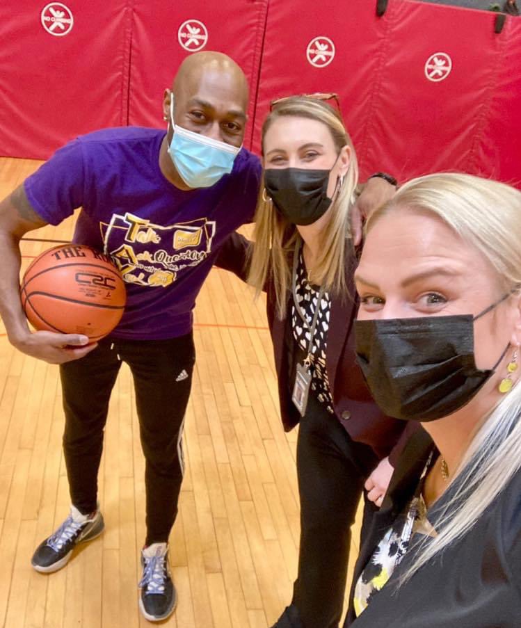 AP_Hammond's tweet photo. It was awesome having Tay Fisher visit MCI to give an Anti-bullying message to our students! Such a positive and fun assembly!! https://t.co/1iormRrFHT