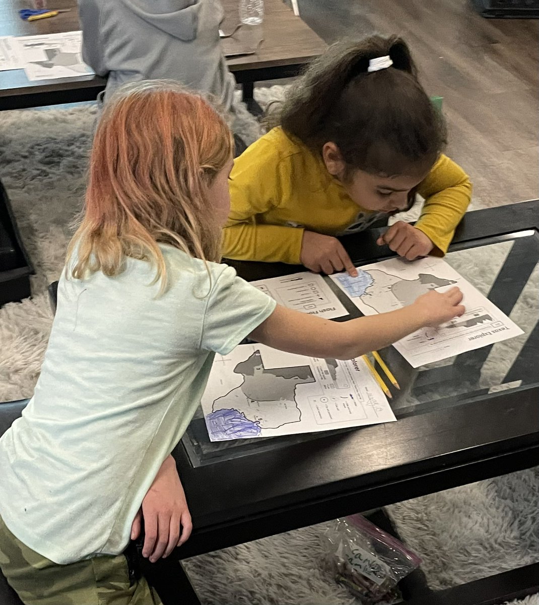 teacherutt's tweet photo. In deep discussion trying to figure out where flash flood alley is in Texas by using the maps and keys. #tigerlegacy https://t.co/WS84LfTNoB