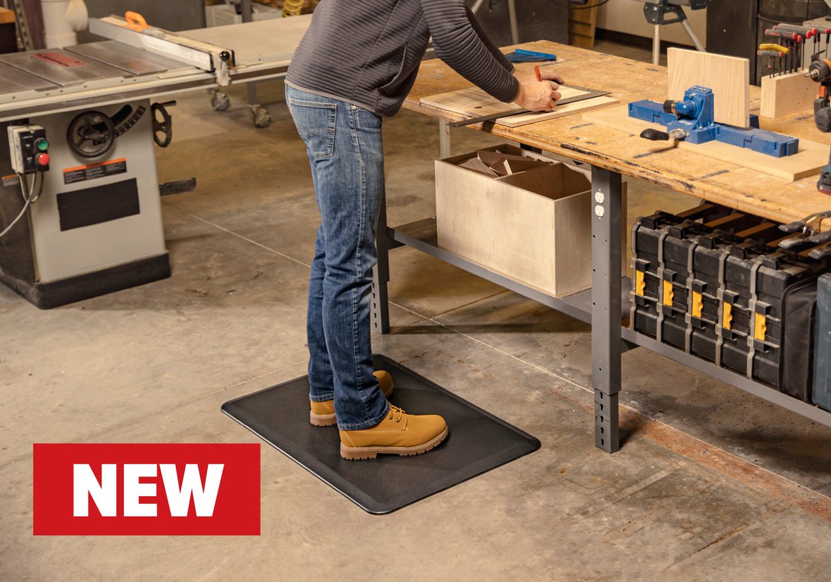 weathertechca's tweet photo. Stand for longer periods of time in the kitchen, workshop, standing desk and more with the new #ComfortMat
#WeatherTech #WeatherTechCanada #WeatherTechHome https://t.co/dZdrQRhhHv