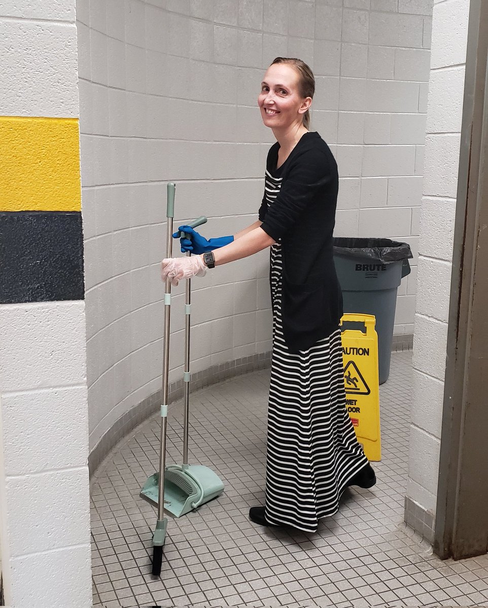 We are so thankful for Mrs. Gonzales! She's always willing to help wherever it's needed. #hickersonhawks