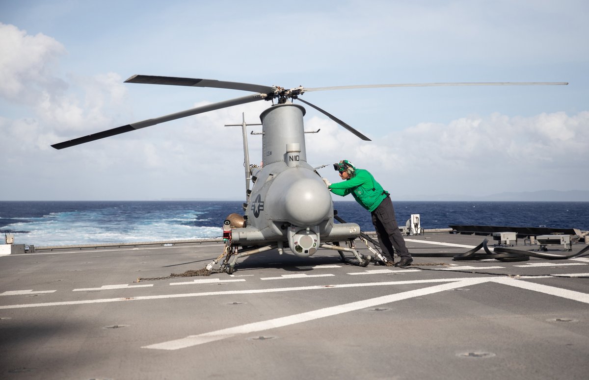 1️⃣  Croatian PM Andrej Plenkovic visits #USSHarrySTruman  #CVN75 @USNavyEurope.
2️⃣  #USSBillings arrives in Cartagena @NAVSOUS4THFLT.
3️⃣  #USSAmerica recovers @USMC F-35B and 4️⃣  #USSTulsa prepares an MQ-8B Fire Scout for #FLTOPS @US7thFleet.
ℹ️ & 🔽: go.usa.gov/xttKa