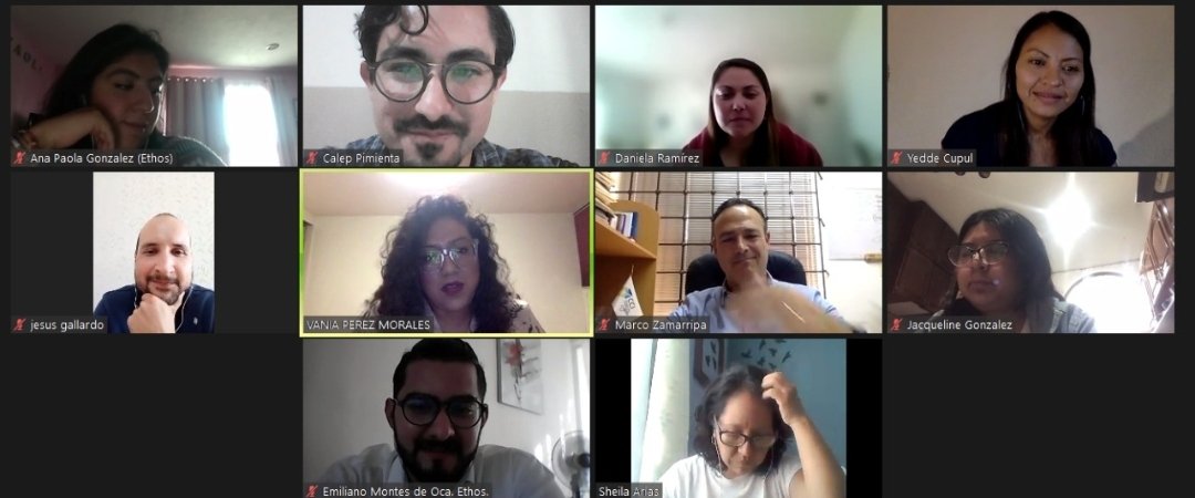 En sesión de la #FuerzaCiudadanaAnticorrupción con @vaniadelbien, integrante del <a href="/ComiteCPC/">CPC</a>, discutimos sobre el papel de la #SociedadCivil dentro del #SistemaNacionalAnticorrupción 
...🧵