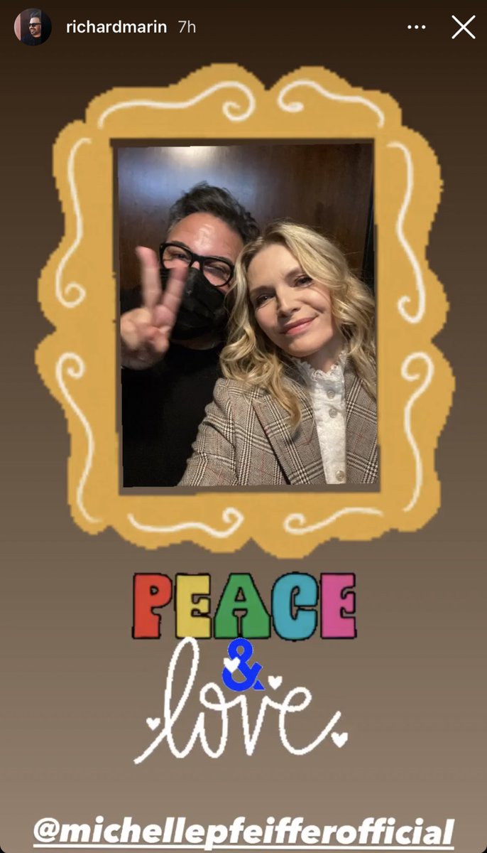 Michelle Pfeiffer is getting ready to show you #TheFirstLady! Thanks <a href="/RichardMarin/">Richard Marin</a> and <a href="/vallioreilly/">Valli O'Reilly</a> for sharing these behind the scenes!