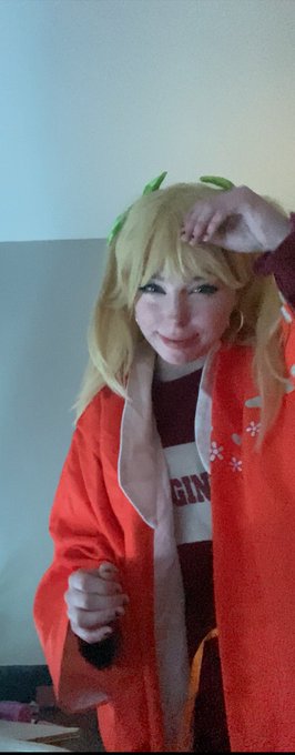 I lost a piece to my Saionji cosplay but loooook🥺 i found some of my sdr2 stuff in my closet #danganronpa<a href="/tag/danganronpa"class="tags"><span>#danganronpa</span></a>