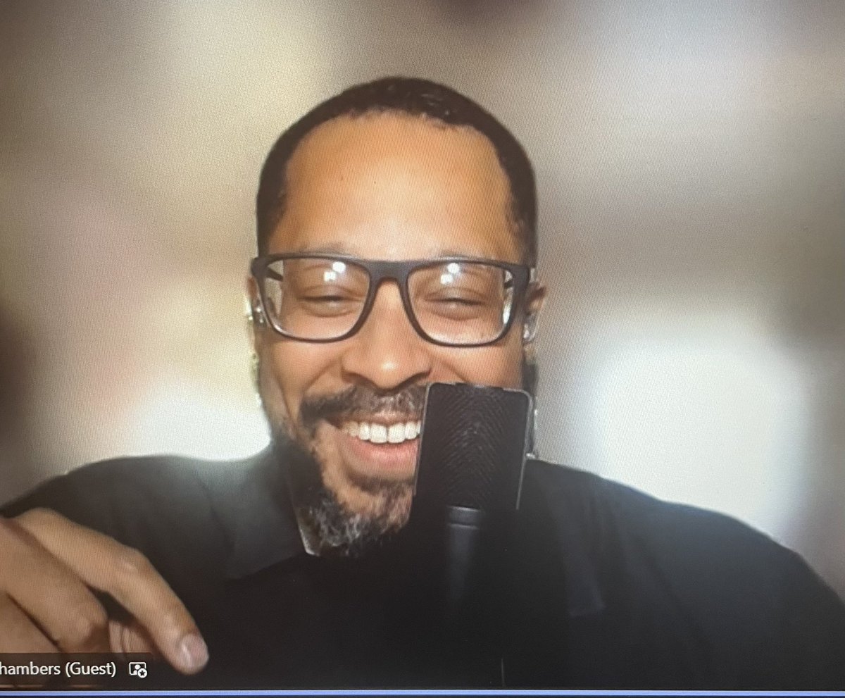 _SamTheRAM's tweet image. @musicbyroderick BLESSED us with his vocals this evening! 🔥🤩#VibesUnmatched #TheVoice #KAMOElite #LifeAtATT 🌐💙