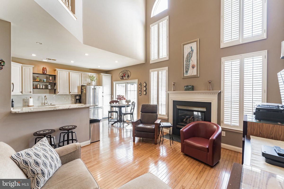 NextHomeSynergy's tweet image. New Listing! $445,000.00, 3BR, 3BA, 135 CHAPS LN, West Chester, PA 19382, Full Details 150509215.homesconnect.com/Listing/310482…