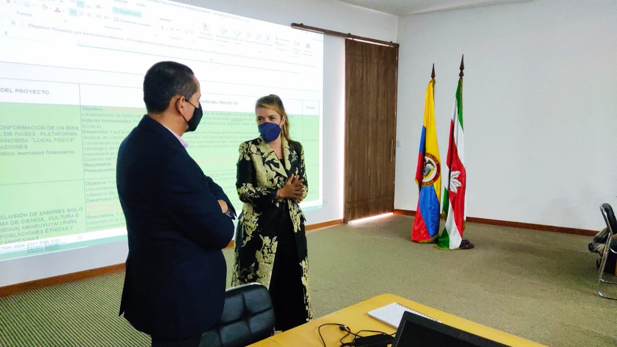 CasadeBoyaca's tweet photo. Sostuvimos Gran jornada de trabajo con el asesor experto en Cooperación Internacional Jorge Prieto, ExConsultor del @PNUDcolombia @FUPADcolombia @SEGIBdigital @VerdeGiz_co y Exdirector de la @ApcColombia  @RamiroBarragan #BoyacaAvanza @GobBoyaca https://t.co/UQWMPSWZa7