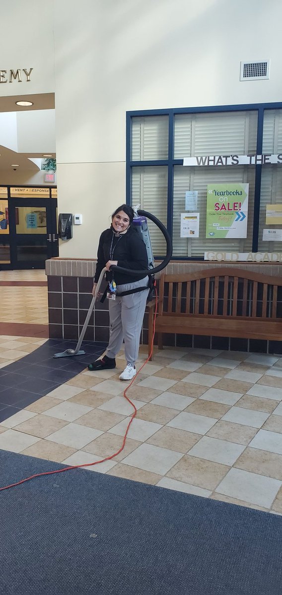 SecChambers's tweet photo. ROCK STAR MS. KING!!! Staff shortage, and she is helping out & she has a broken foot folks. That vacuum isn't light. KING is what makes me proud! E+R=OUTOFTHISWORLD Blue Crew💙 #DELC https://t.co/465ycP79jO