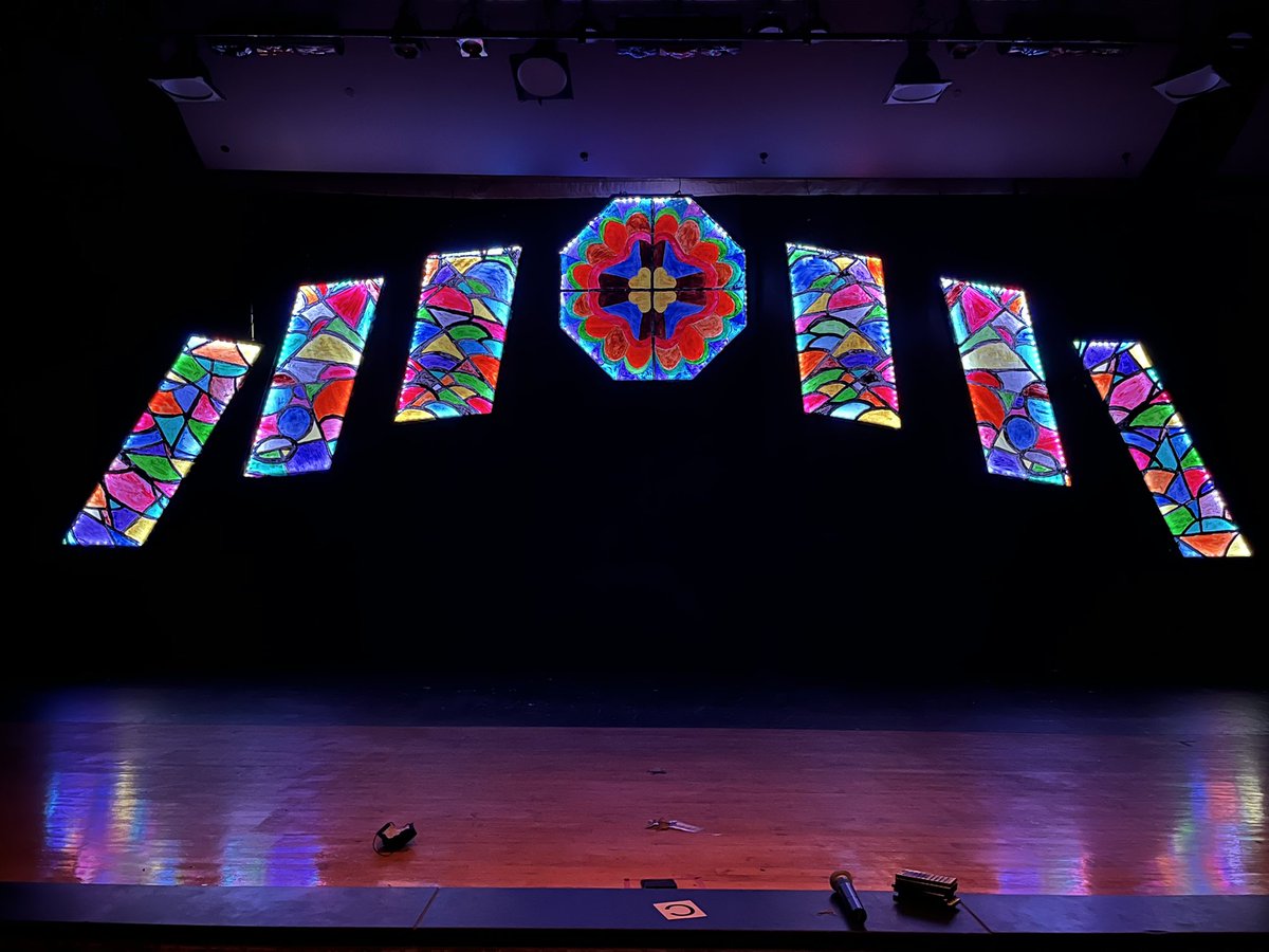 NEMSTheatre's tweet image. Here&apos;s a sneak peek of our incredible set! 

We open in one week, you won&apos;t want to miss this show! Come see us Thursday 2/24 and Saturday 2/26 

@BethlehemAreaSD @BASDnortheast @NEMScommunity  

🎟: showtix4u.com/events/NEMSTC