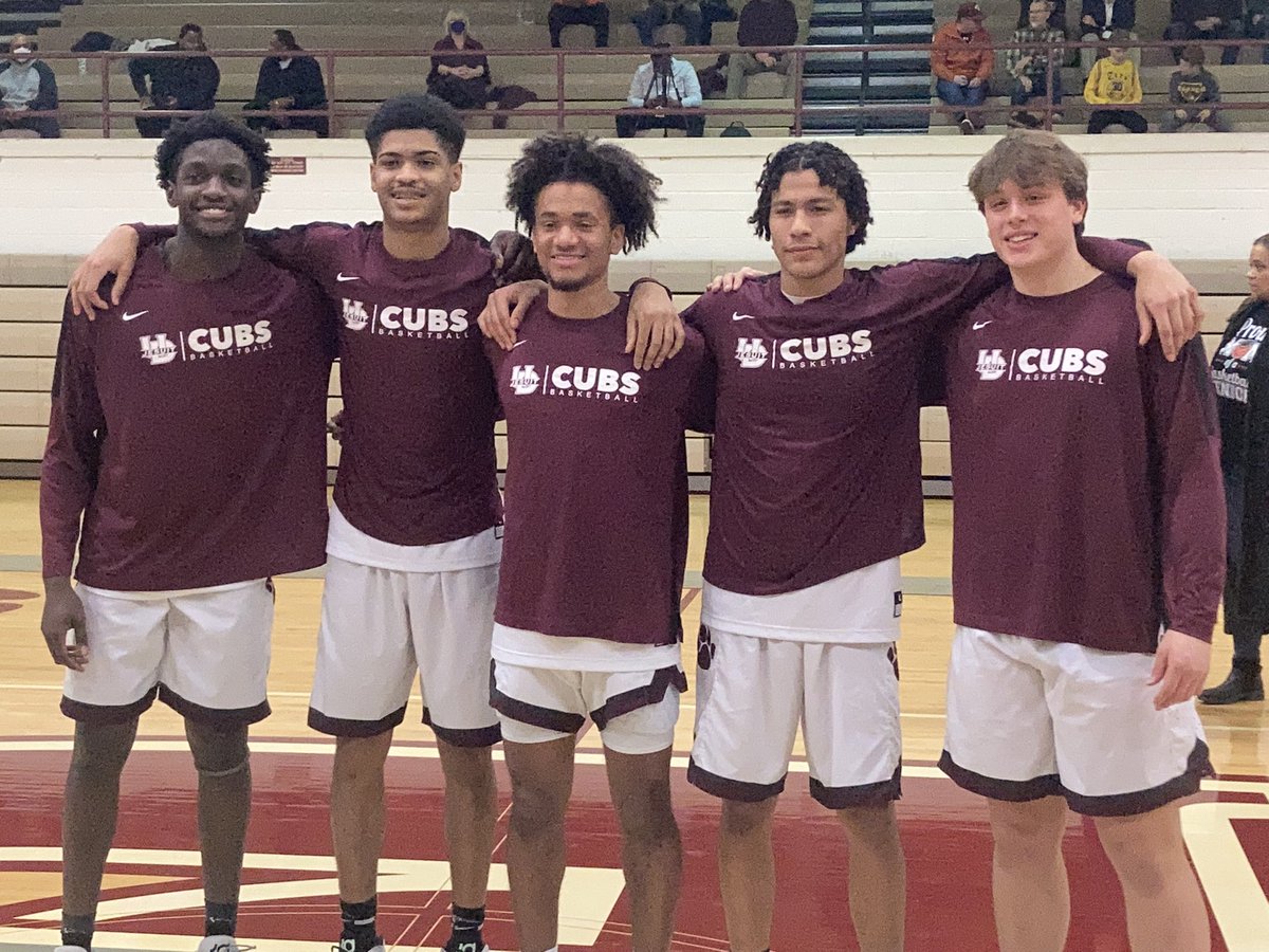 Thank you to our five <a href="/UDJBasketball/">U of D Jesuit Basketball</a> seniors. Go Cubs!