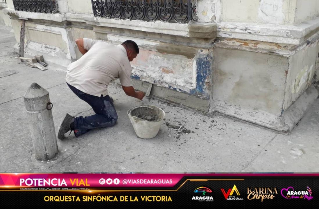 viasdearaguas's tweet photo. 🚧📸 Pronto la Gdora. @Soykarinacarpio
entregará el Sistema de Orquesta núcleo La Victoria renovado y bello para el Municipio #Ribas con los trabajos de
🔴Friso de fachada
🔴Pintura interna y externa
junto al @MPPOPARAGUA y @bnbt_aragua
#37AñosYTuCantoSigueVivo 
@NicolasMaduro https://t.co/YkwwraPPJJ