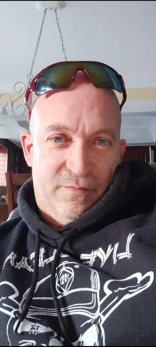 recovery_rocks_'s tweet photo. @lynn_jennfer I wish I had a picture to show what it was like for me in addiction but after 9060 days of recovery I look damn fine and it's because of recovery. https://t.co/XNmRPGqn8y