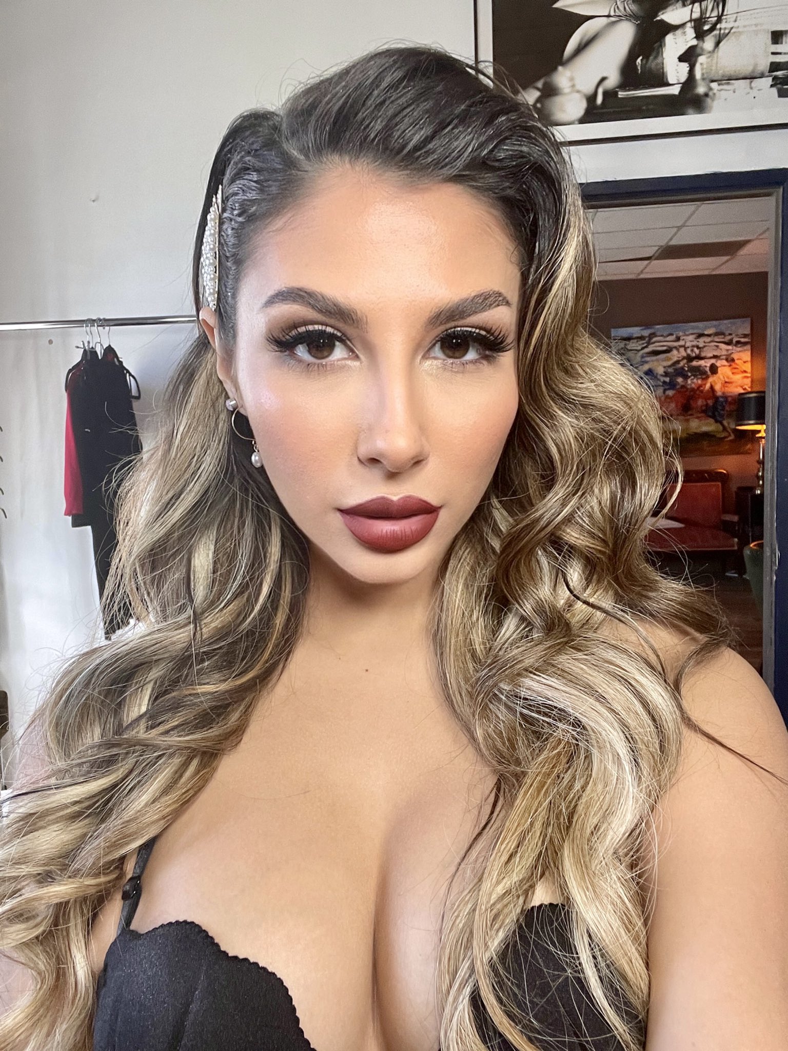 Was Amber Giannas' Onlyfans Scandal A Pr Stunt? The Evidence Speaks For Itself - m23ygz4