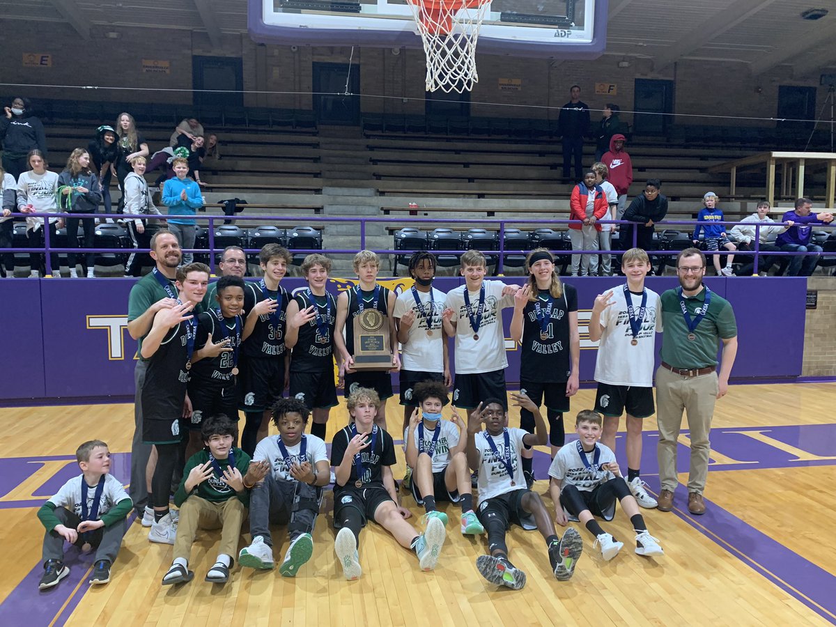 DunlapValley's tweet photo. Congratulations to the 8th grade Spartans on their 3rd place victory in the IESA 4A State Tournament!! #dvmscelebrates #IESAState https://t.co/M24HHgLkFo