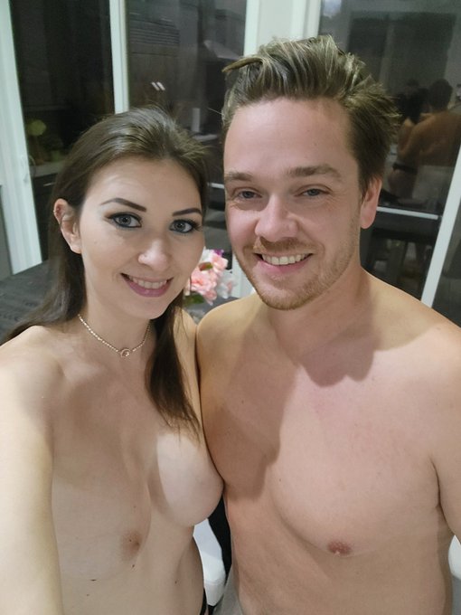 Just finished shooting with @PornPros @KyleMasonxxx https://t.co/AGMsYWPCdy<a class="tags" href="/tag/pornpros">@pornpros</a><a class="tags" href="/tag/kylemasonxxx">@kylemasonxxx</a>