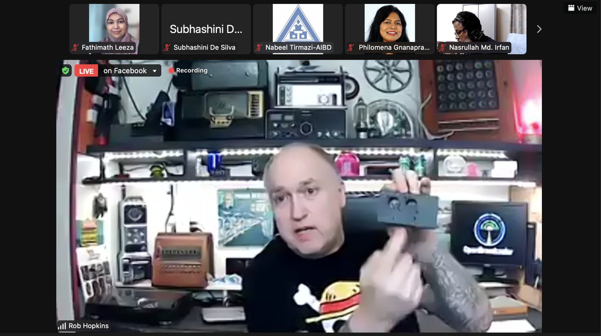 myAibd's tweet image. AIBD Web-summit marking  #WorldRadioDay #worldradioday2022  
'Celebrating the World of Sounds' Session 2 - #radio in the new media eco-system
Mr Rob Hopkins, @openbroadcaster Raspberry PI Broadcaster,  
Watch the session:
fb.watch/bdElzS4xOw/