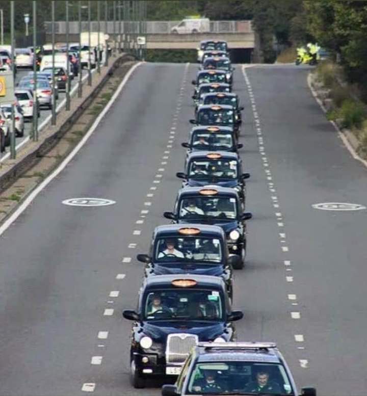 TheWCHCD's tweet photo. The dates for this year's trip have now been confirmed.

So after an absence of 2 years due to the pandemic, we are all set to leave Canary Wharf for Disneyland Paris on Friday 16th September 2022.

Drivers invitations have been sent out and we are all getting excited.

#charity https://t.co/wfJlRYtvWf