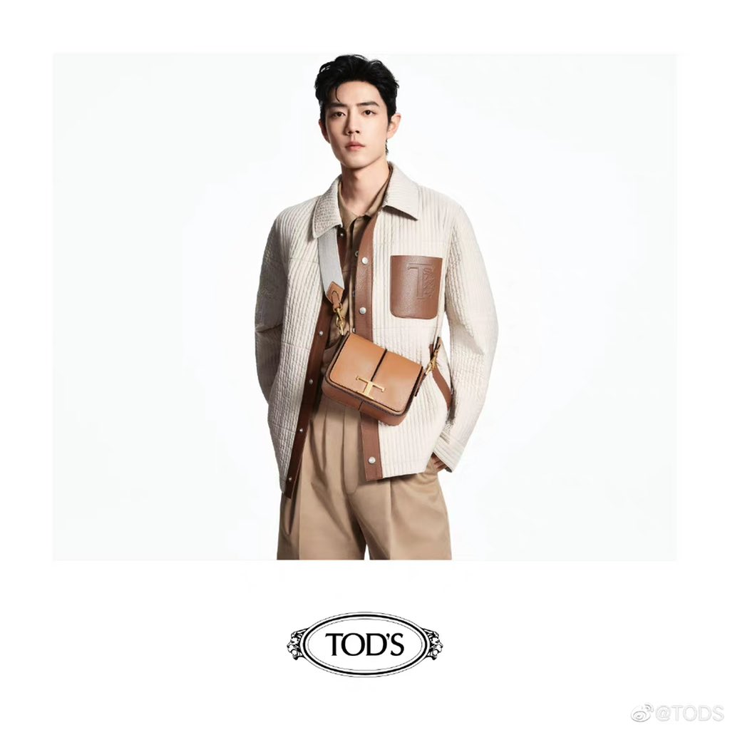 soul_xiao's tweet photo. TOD'S обновляет Вэйбо: 
"TOD'S объединил усилия с представителем бренда Сяо Чжанем, чтобы представить рекламную кампанию TOD'S весна-лето 2022 и, под объективом известного китайского фотографа Сюй Чуана, проиллюстрировать стиль итальянского джентльмена".
#XiaoZhan #СяоЧжань https://t.co/nOa18camrW