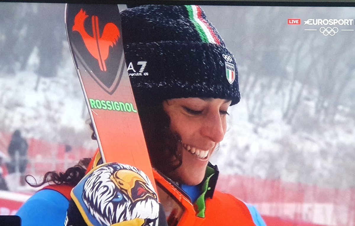 chiarabonomi's tweet image. Svegliarsi la mattina e vedere in diretta la medaglia della @FedeBrignone rende la giornata speciale.  
Ma che brave le donne delle #Olympic2022 
#bronzo 
#grazie