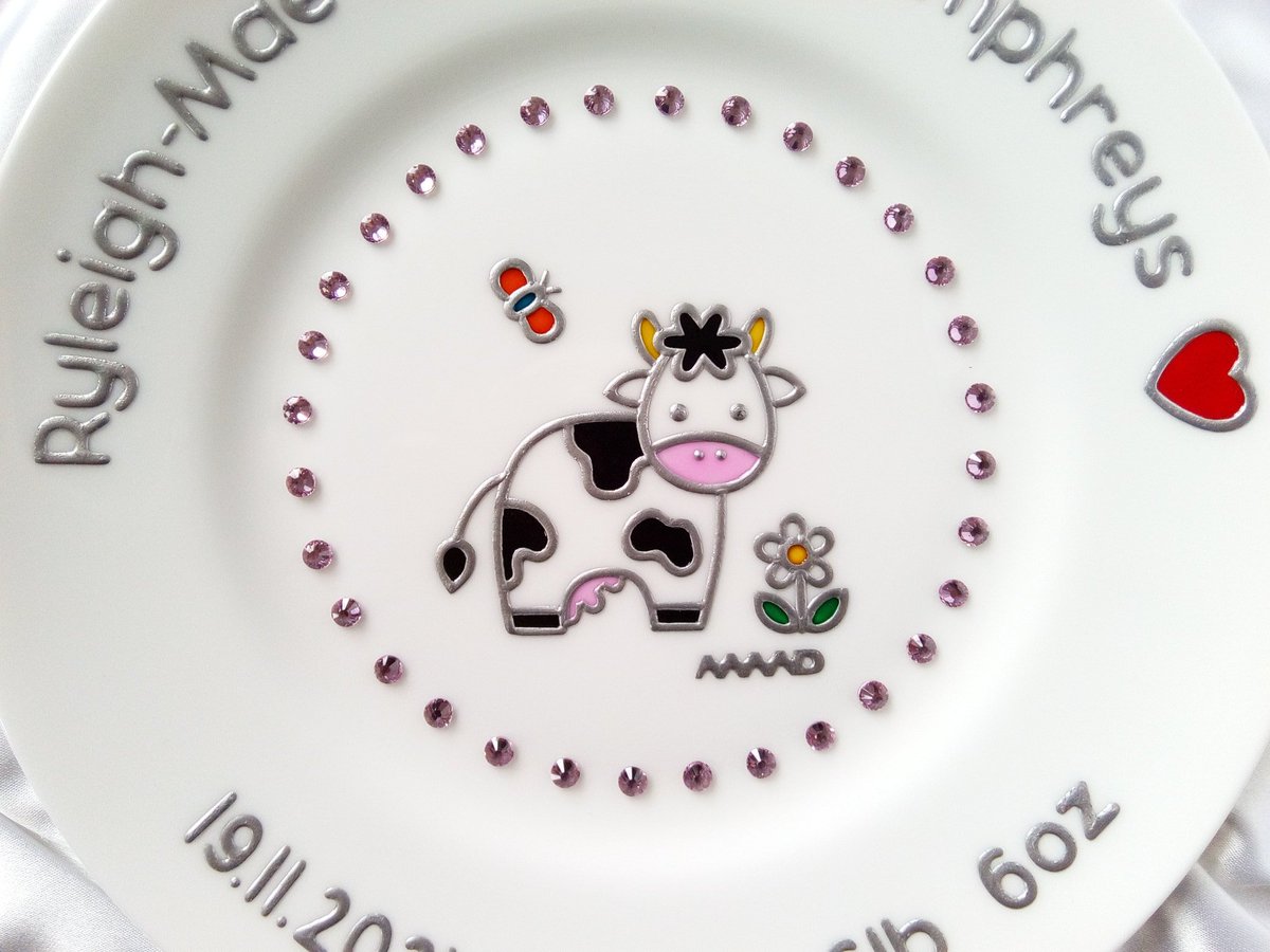 MicheMacheDecor's tweet photo. 💒🍼🖌️🎨Hey everyone, my Keepsake plates are really cute #babygifts.
I've been shortlisted in the @BizBubble Modern Makers Awards Kids category.
https://t.co/Eu8MqTgV9h
@Etsy👇
https://t.co/U4ci7qGDu9
#earlybiz #Thursday
#MHHSBD #UKGiftAM #UKGiftHour #shopsmalluk #womaninbizhour https://t.co/EUTk11LgUl