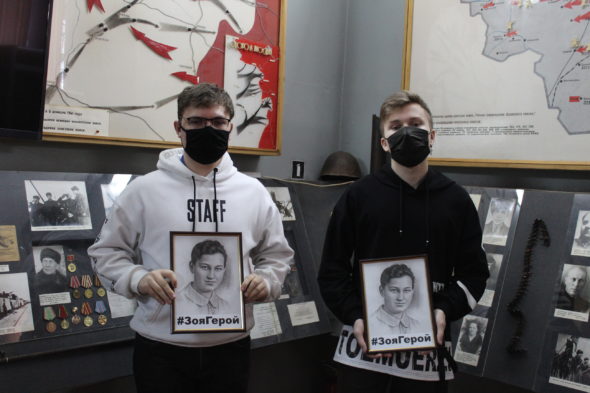 Тульский государственный музей оружия, Щекинский художественно-краеведческий музей приняли участие во Всероссийской патриотической акции #ЗояГерой.
#РВИО71
vk.com/rvio_71?w=wall…
vk.com/rvio_71?w=wall…