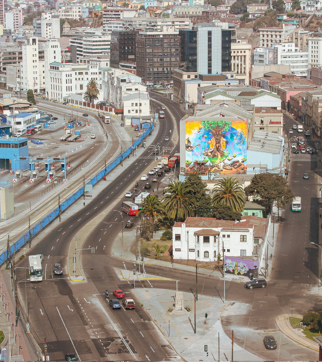 Gypsyshutter's tweet image. An aerial view of Valparaiso, Chile
#gypsyshutter #chile #valparaiso #travelphotography #travel #traveladdict #Wanderlust #ThrowbackThursday