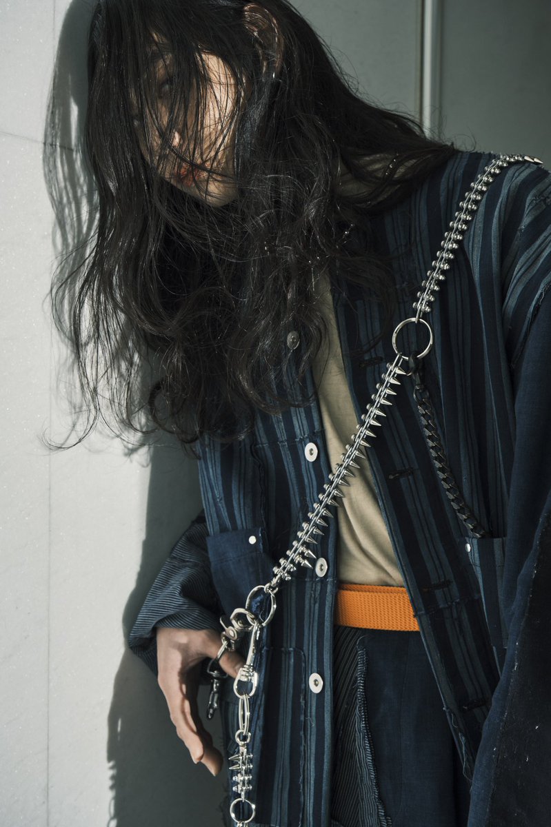 Meta_Kyoto's tweet photo. 【METAPHYSICA 22-23 Collection】

Photographer / Ryo Matsumoto 

Stylist / 五十岚 維 

Hair &amp; Make-Up / Ryoji Nakashima 

Model / Rui 

Movie / SATO Shu

#METAPHYSICA https://t.co/ZqjVD3Lo2H