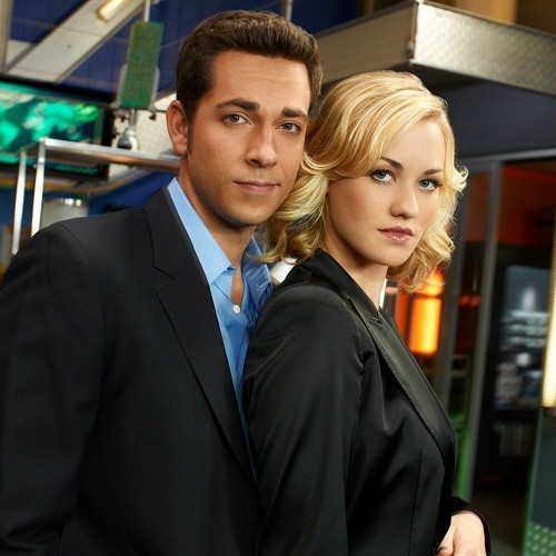 charahscenes's tweet photo. hot people. https://t.co/Bn5XwDa58h