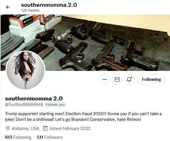 THIS IS MY FRIEND SOUTHERNMOMMA 2.0 @ToriSmi66584948 SHE HAS 511 FRIENDS ON HERE!!  CAN WE GET THIS PATRIOT TO 650 FRIENDS ON HERE!!