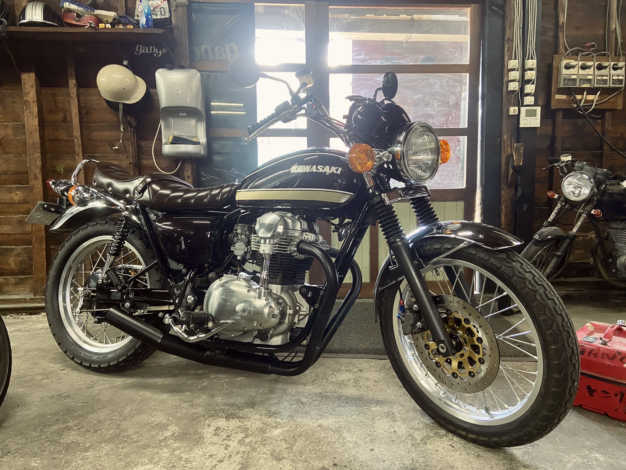 ショートマフラーkawasaki  W650  集合管ショートマフラー