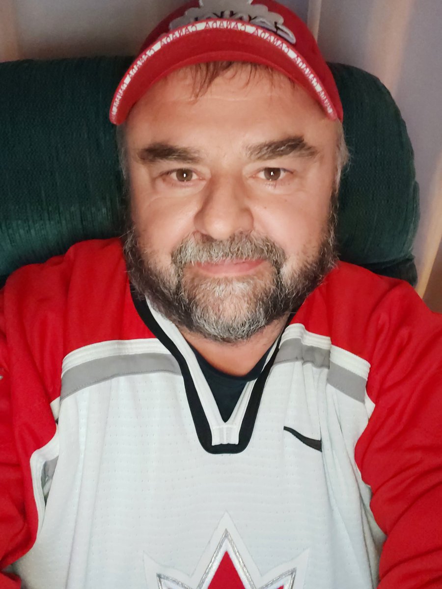 BrianBilawchuk's tweet photo. Ready to cheer on Canada going for gold in Women's Hockey!  Go Canada  Go!!
#TeamCanada https://t.co/l2vAEOmEsv