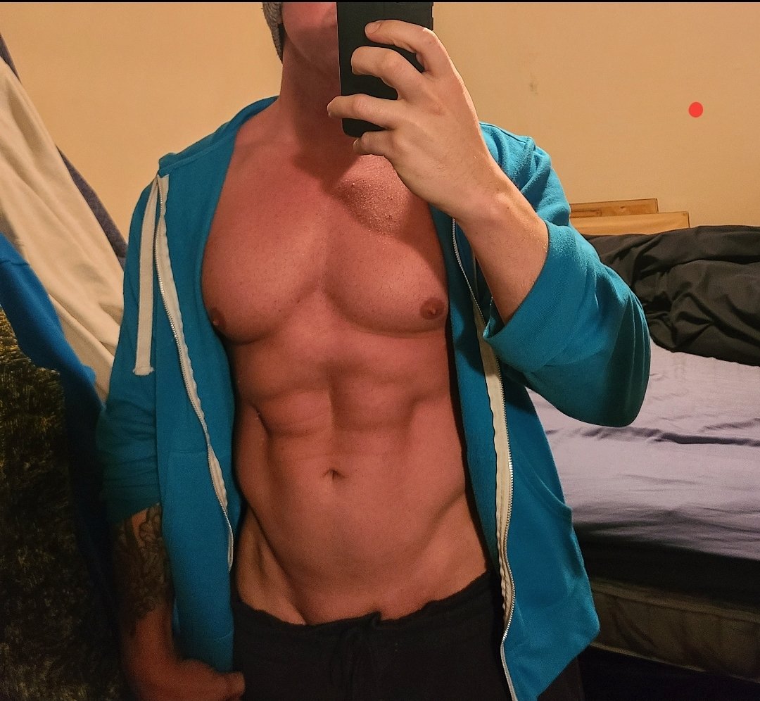 OFAndremeda's tweet photo. Way too horny today 

.
.
.
#onlyfans #onlyfan #6pack #abs #vlines #physique #mensonlyfans #sexy #sexymodel #mensmodel #booty #pecs #model #hotguys https://t.co/rME56c29KP