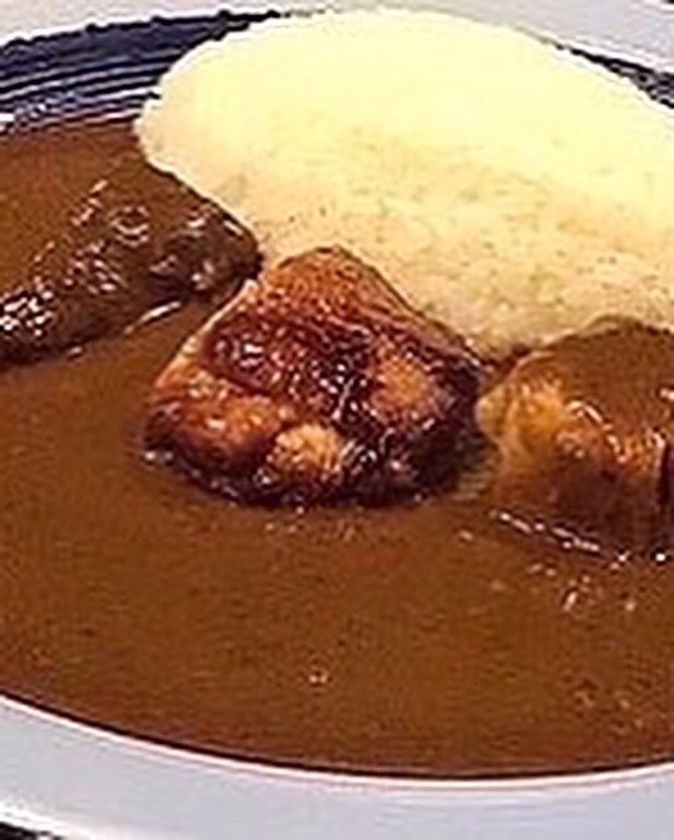 moyankare's tweet photo. こんにちは❗️

もうやんカレー横浜店です☀️

今日は皆さんが知らない😎もうやんカレー横浜店だけのお得情報をお伝えします🤭

飲み放題(90分)＋カレー、若しくは飲み放題(90分)＋サイドメニュー2品で¥2150(もうやんカレーの場合)で済むんですよ🤩🤩

居酒屋で¥3000なら是非もうやん👍

#強気
#もうやん https://t.co/8W2fctvTXt