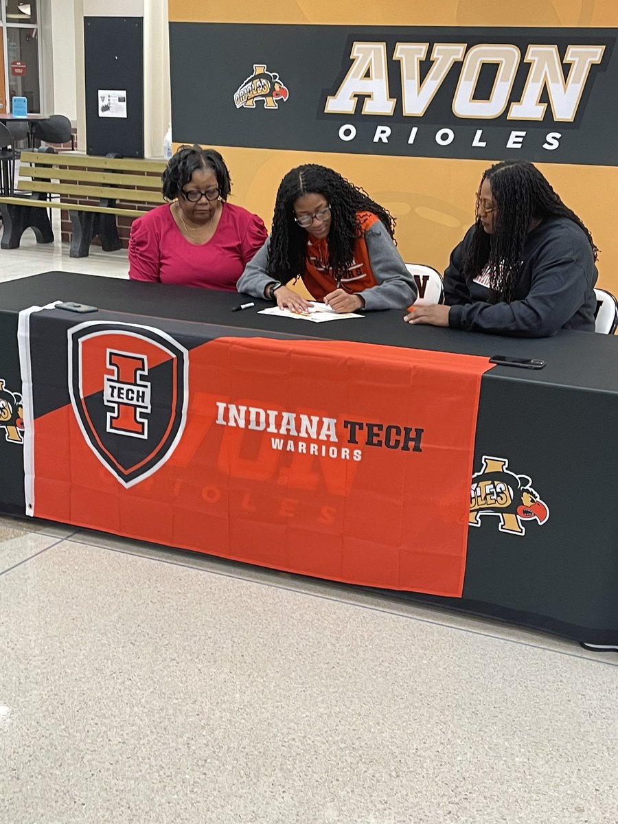 indyimpactbball's tweet photo. Congratulations @34_JordanR on signing her letter intent to continue her academic and basketball career @INTechWBB ! We are very proud of you and can’t wait to see you on the court next season. https://t.co/Tkrq2AEvX6
