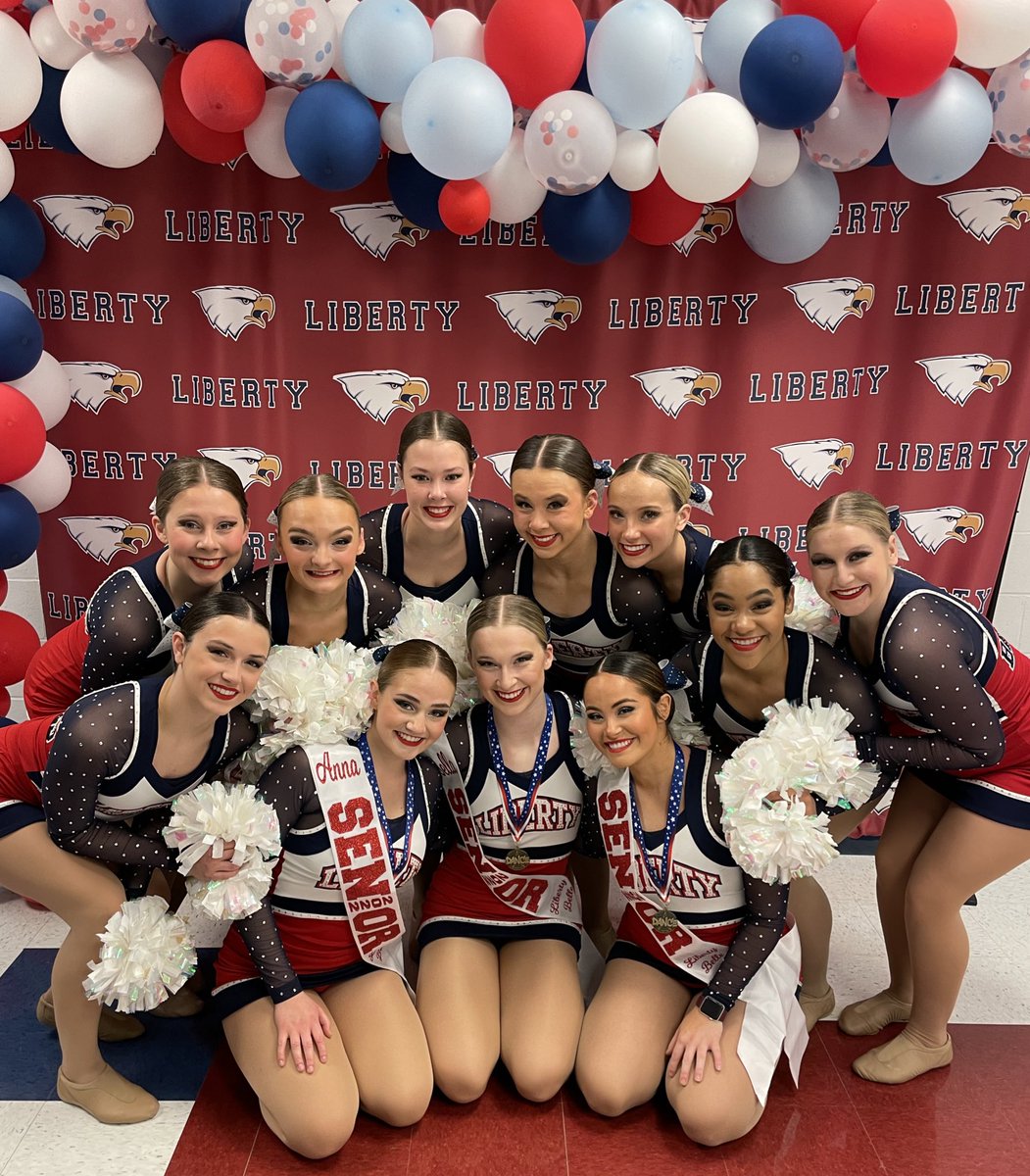 LHSdance's tweet photo. Our seniors are the heart of our team. Their leadership, experience, love, attention to detail, persistence, and joy has made such an impact on our program. Happy Senior Night. We love you, @ibahr12, @anna_weber_, and @mollymarino4! #BAMforever ❤️❤️❤️ #SeniorNight #decidetorise https://t.co/qvJcbA6onc