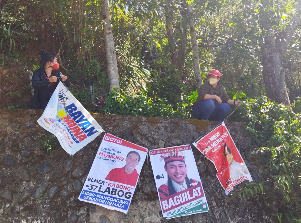 #141BayanMuna SPOTTED| BAGUIO CITY: Gawis ay panagkampanya! Sumisilip around your barangay's designated posting area, BAYAN MUNA PARTYLIST kasama sina #16NeriColmenares, #37LABOGsaSenado, at #4TeddyBaguilat!

#PagbabagongMakabayan2022
#UnitedNorth2022